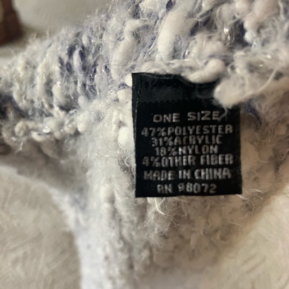 Infinity Scarf - Picture 2 of 4